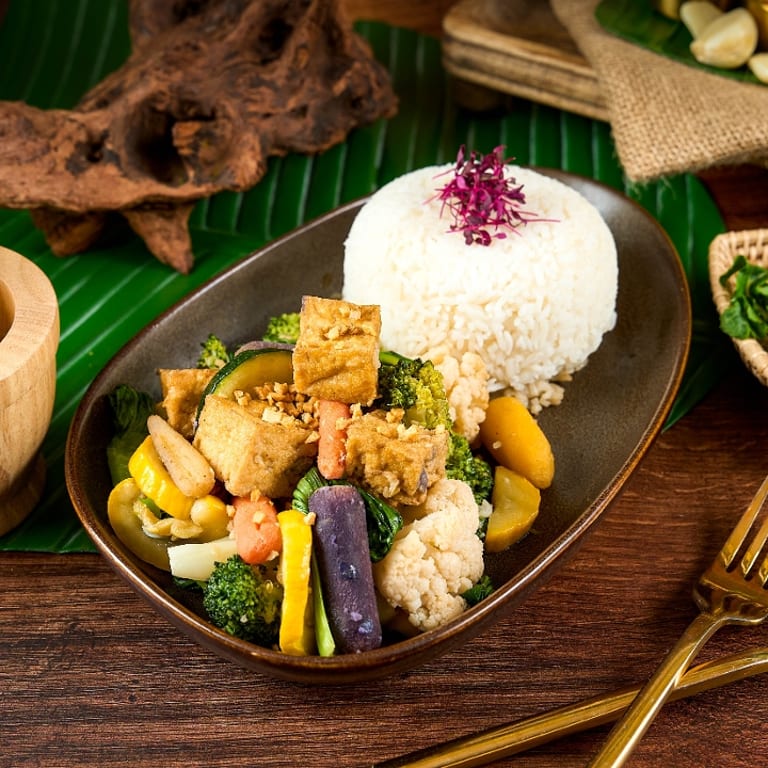 Rice Noodles: Thai and Asian Fusion Delights