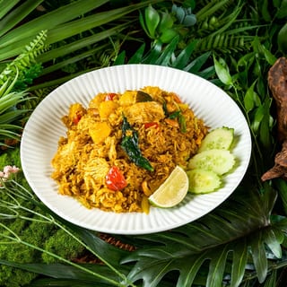 Pineapple Fried Rice (P)(V) S 6 Serving